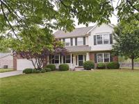 330 Hollowview Dr, Noblesville, IN 46060